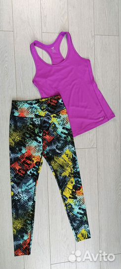 Спортивный комплект леггинсы майка