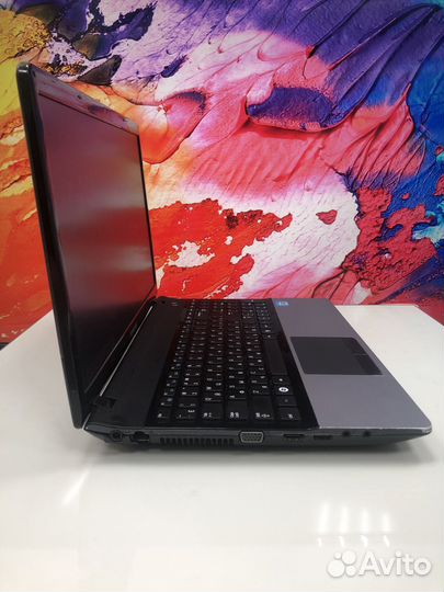 Samsung NP300E5A i5-2450M/6GB/1TB/Nvidia 520M 1GB