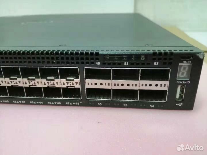 Dell Networking S4048-ON -DC 48 x 10G SFP+ + 6x qs