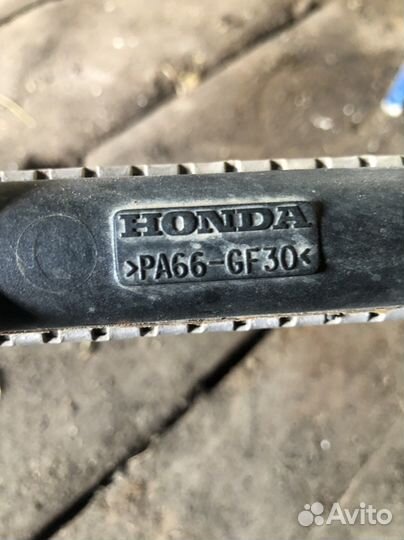 Радиатор honda accord 6