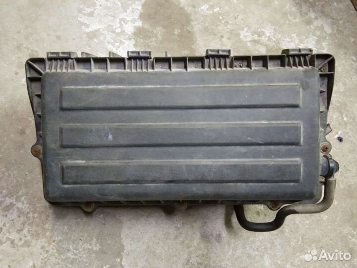 Корпус воздушного фильтра Фольксваген Поло 5