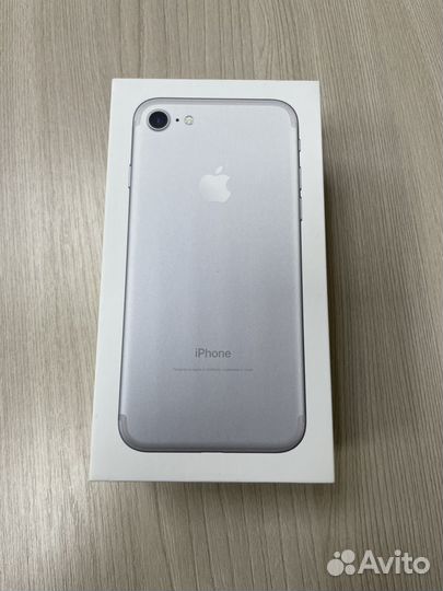iPhone 7, 256 ГБ