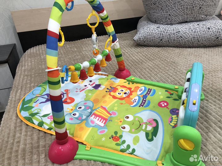 Развивающий коврик