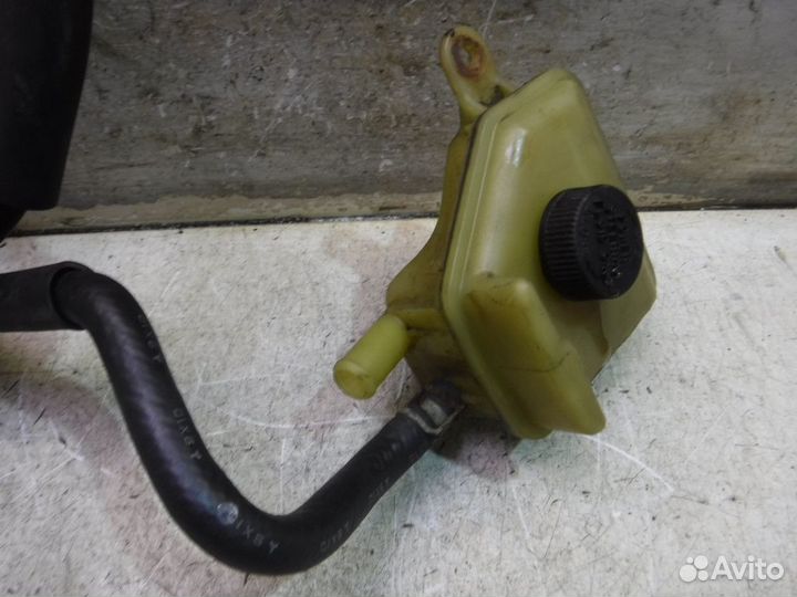 Шланг гидроусилителя Mazda Demio DW (1997—2003)