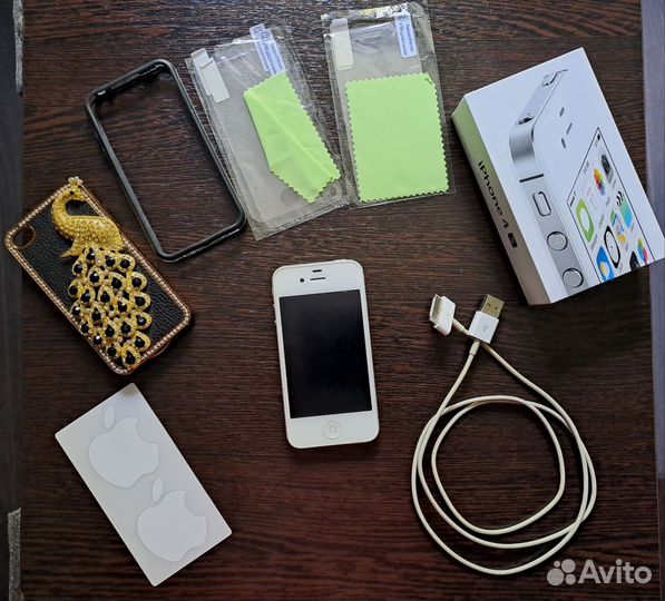 Телефон iPhone 4s