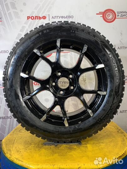 Колеса зимние Nissan X-Trail Nokian 215/60 R17