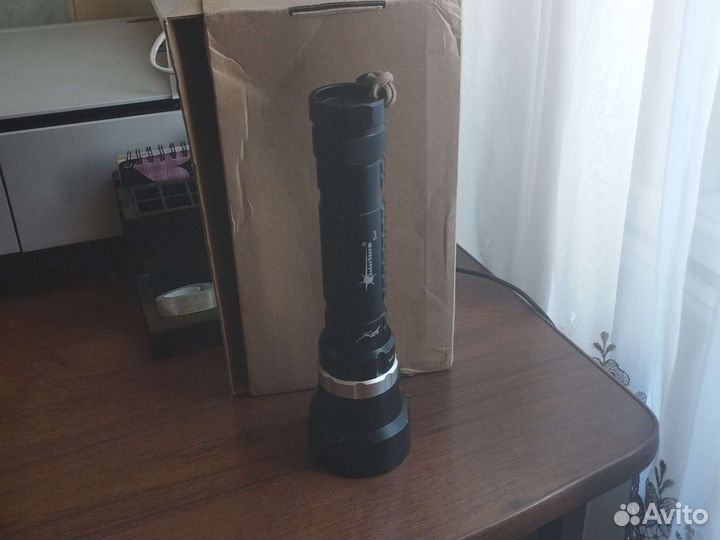 Фонарик подводный