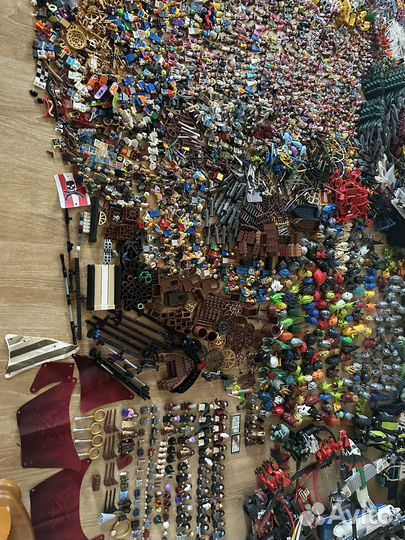 Lego оригинал,Хоббиты, В.К.Пираты,Гарри Потер и др