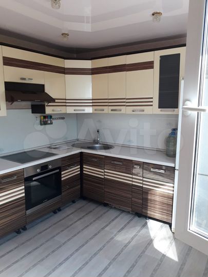 2-к. квартира, 54 м², 2/2 эт.