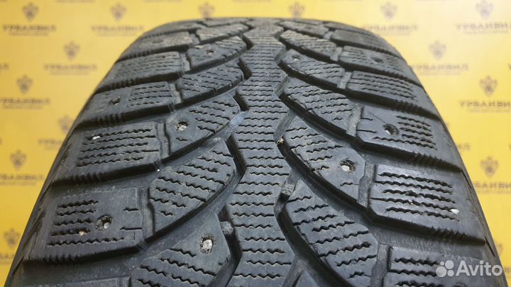 Bridgestone Blizzak Spike-01 225/65 R17 106T