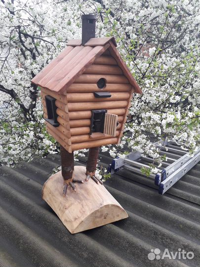 Избушка на курьих ножках