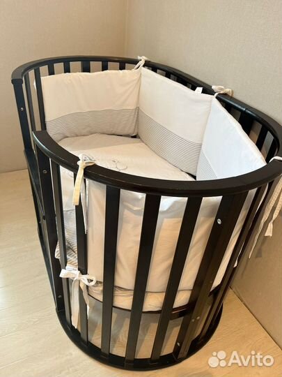 Детская кровать трансформер овальная