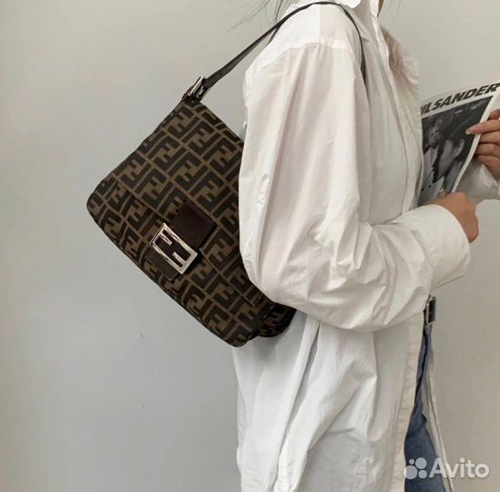 Женская сумка fendi