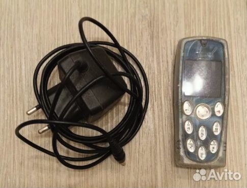 Кнопочный телефон Nokia