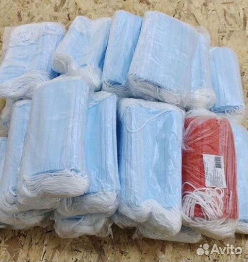 Маска одноразовая медицинская