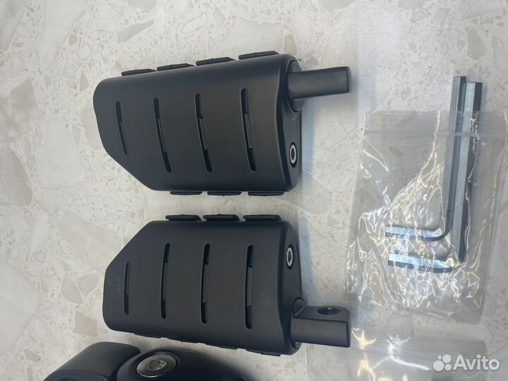 Подножки на дуги 32мм Harley-davidson модель 2