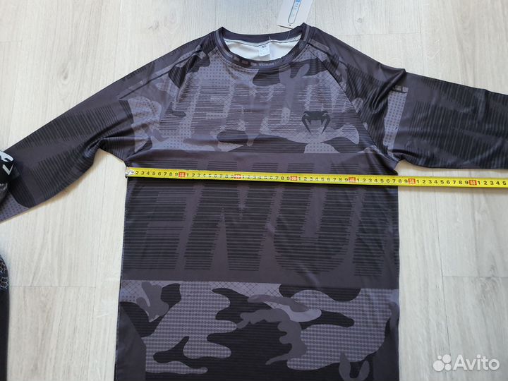 Костюм Рашгард Тайтцы Venum