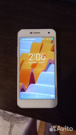 Мобильный телефон Wileyfox