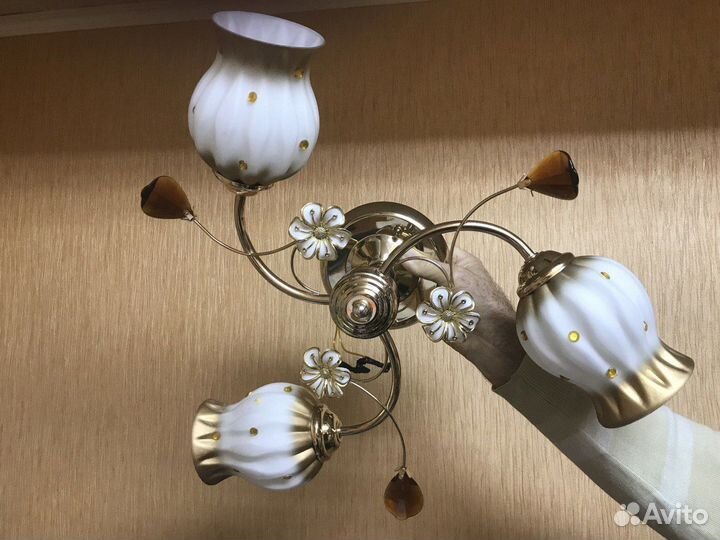 Продам светильник