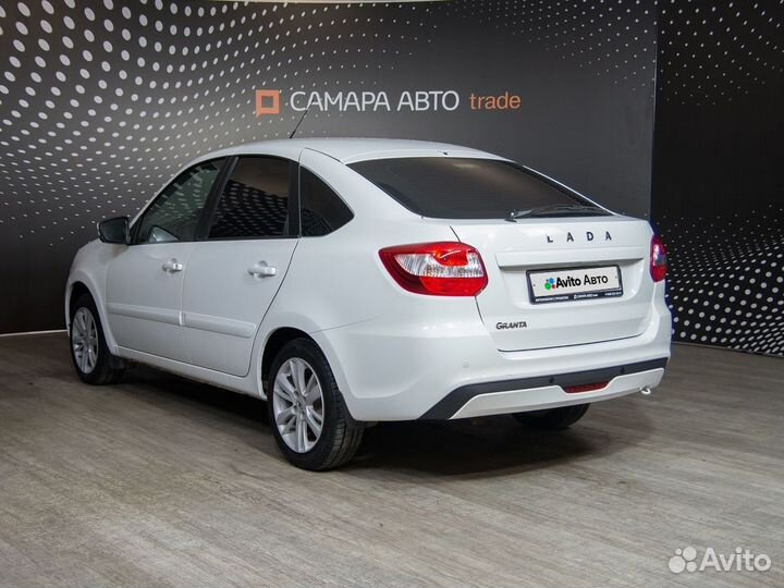 LADA Granta 1.6 МТ, 2018, 97 000 км
