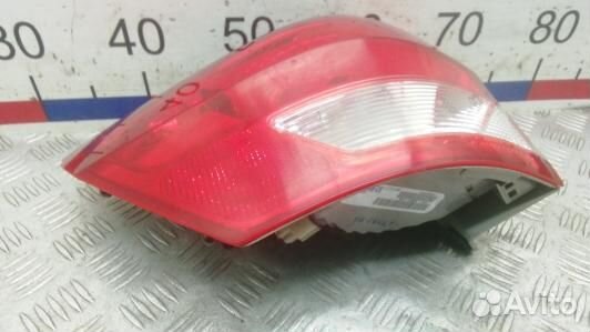 Фонарь задний левый jeep grand cherokee WK2 (MML06