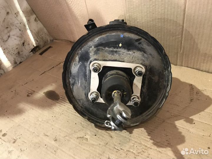 Вакуумный усилитель тормозов Ford Ranger ET 2006-2