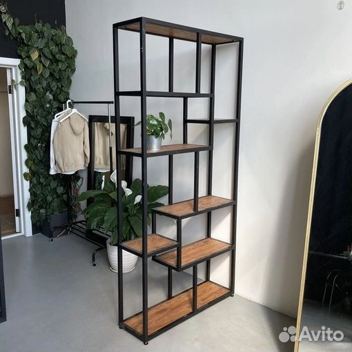 Вешалка в прихожую