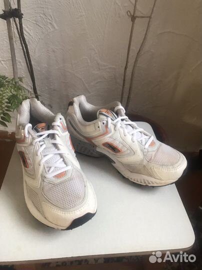 Кроссовки Reebok 38,5 р