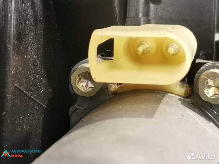 Стеклоподъемник передний левый Ford Fusion 2005