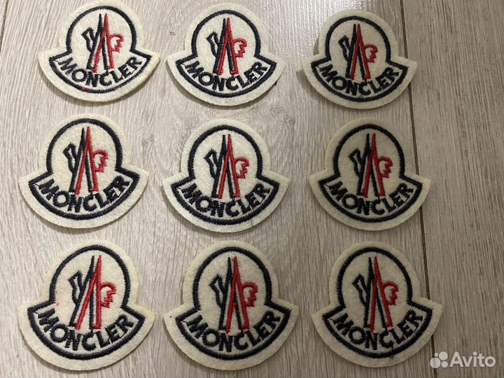 Нашивка Moncler