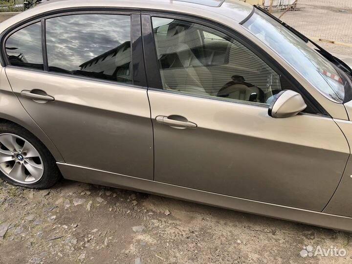 Разбор Bmw 325Xi e90 дорест