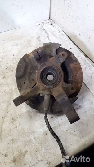 Кулак поворотный Kia Shuma