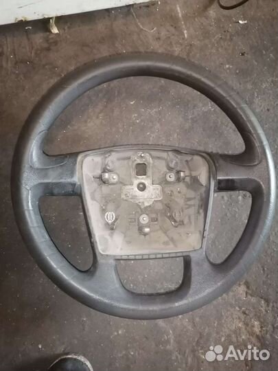 Рулевое колесо пежо боксер 2010г