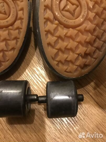 Роликовые кроссовки Heelys