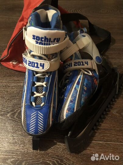 Коньки хоккейные