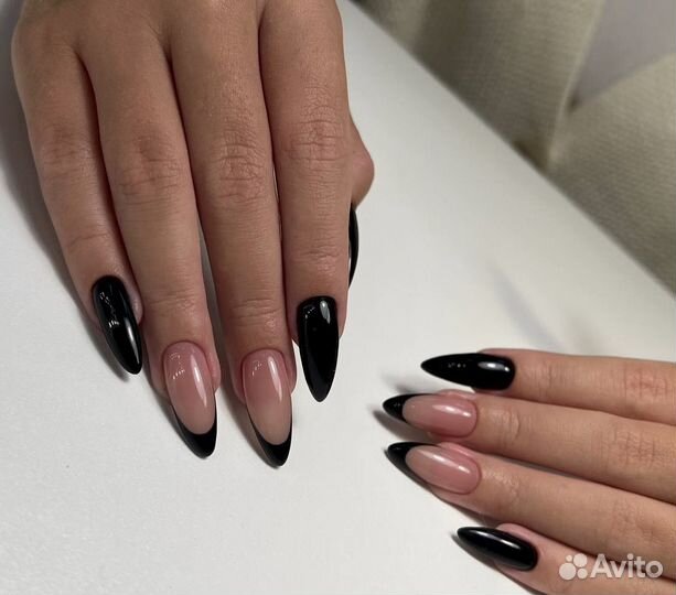 Маникюр и педикюр