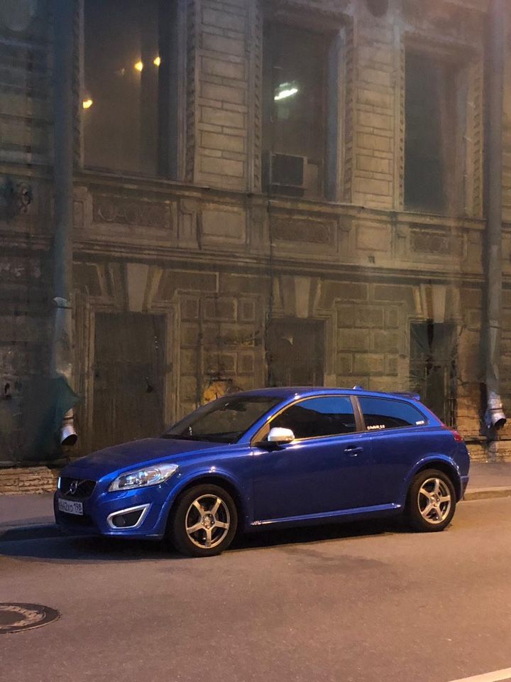 Volvo C30: фото владельца