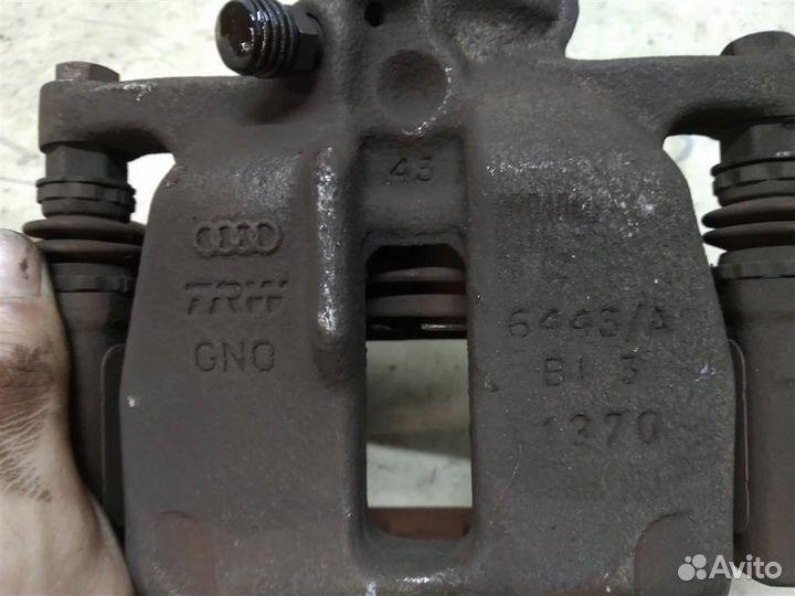 Суппорт задний правый Audi Q5