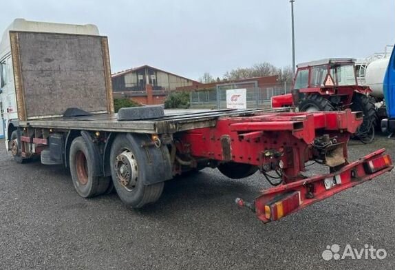 В разборке грузовик DAF,XF 95 2002-2005