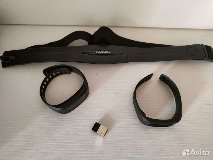 Фитнесс браслет Garmin Vivofit usb ant+ пульсометр