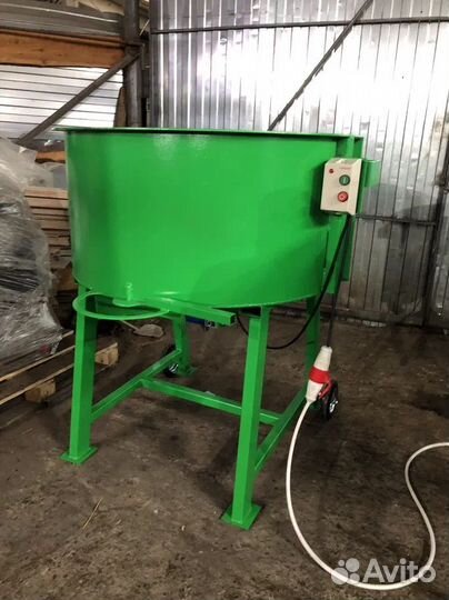 Миксер мобильный 400 литров