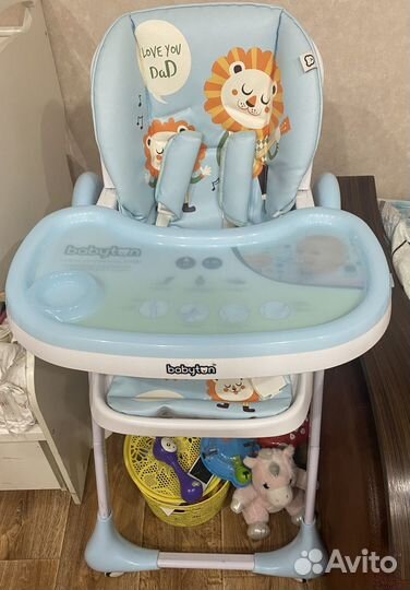 Детский стульчик для кормления