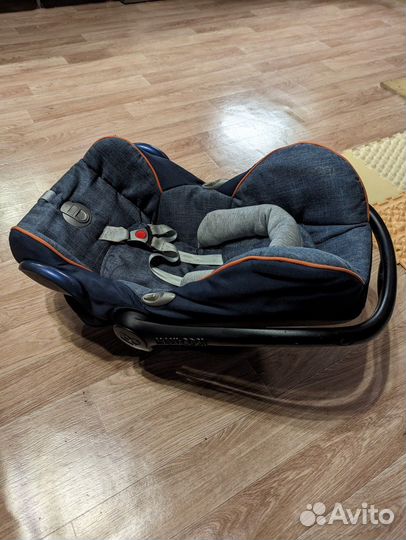 Автокресло Maxi Cosi CabrioFix 0+