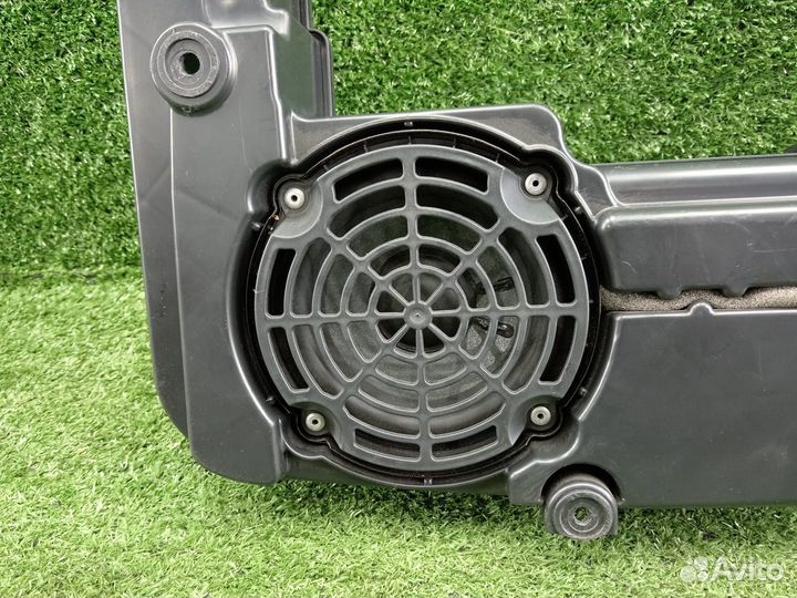 Сабвуфер Bank & Olufsen Audi A4 B8 8K