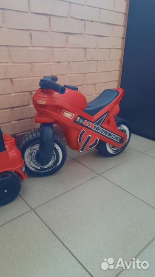 Машинка-каталка