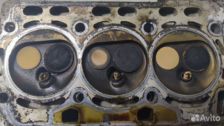 Головка блока (ГБЦ) Volkswagen Polo, 2004