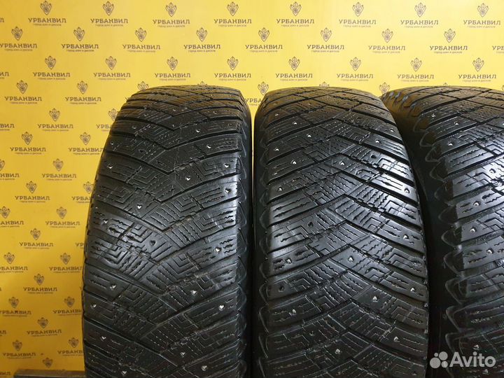 Goodyear UltraGrip Ice Arctic SUV 225/65 R17 102