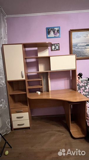 Письменный стол для школьника бу