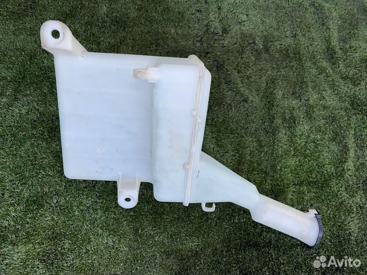 Бачок стеклоомывателя Toyota Funcargo NCP25