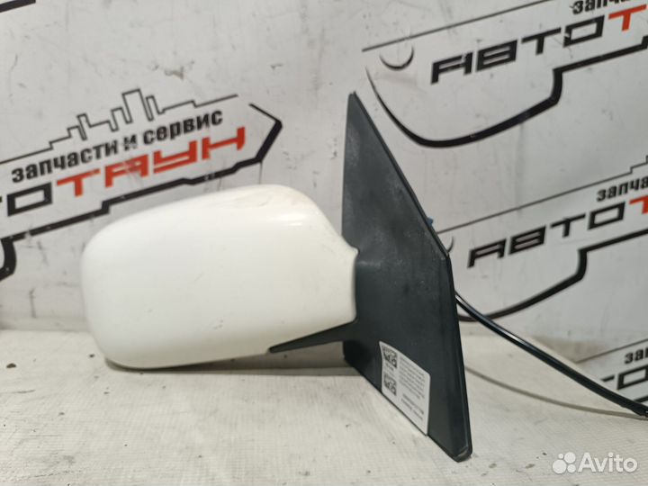 Зеркало toyota platz vitz NCP10 NCP12 NCP13 NCP15 NCP16 SCP10 SCP11 SCP13 3 контакта правое 1 модель